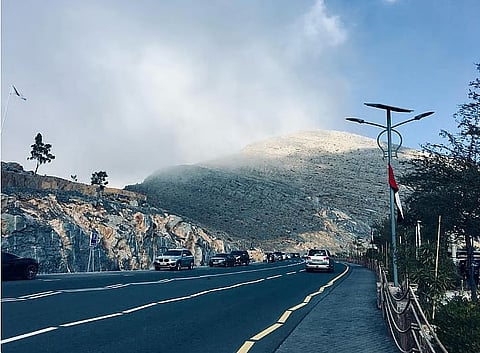 انحسار تدريجي لموجة البرد في الإمارات وتحذيرات من تقلبات الحرارة