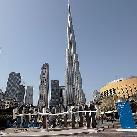 تُحضر"جوبي للطيران"  سيارتها الأجرة الجوية الكهربائية إلى وسط مدينة دبي كجزء من جهود المشاركة العامة قبل الإطلاق.