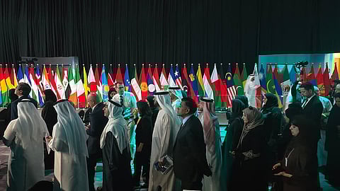 وصول الوفود إلى الجلسة الافتتاحية لقمة الحكومات العالمية