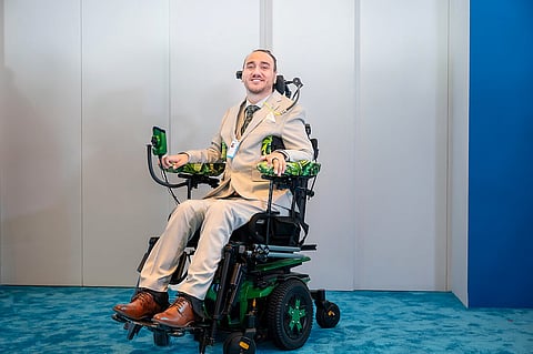 نولاند أربو، أول إنسان يتلقى زرع شريحة دماغية حاسوبية من نيورالينك التابعة لإيلون ماسك’s في عام 2024