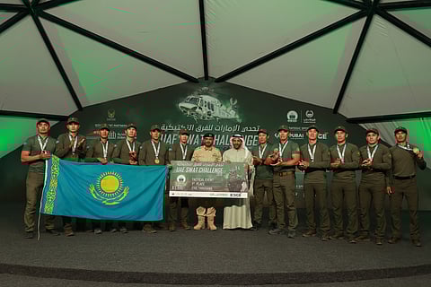 كازاخستان تتفوق في اختبار "إنقاذ الرهينة" في تحدي الإمارات للفرق التكتيكية 2026