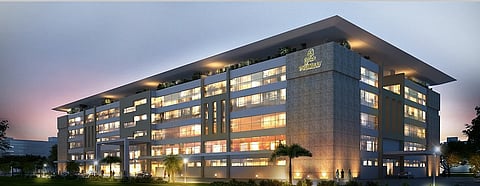 مستشفى ثومبي الجامعي في عجمان