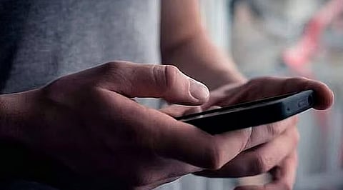 تنمو المعاملات الرقمية والتجارة الإلكترونية بوتيرة سريعة في الإمارات؛ لذلك، هناك حاجة إلى طريقة أكثر أمانًا لمواجهة تحديات الأمن السيبراني