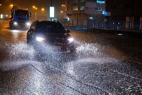 بشرى الغيث".. أمطار ليلية مرتقبة ودبي تسجل 20 درجة مئوية