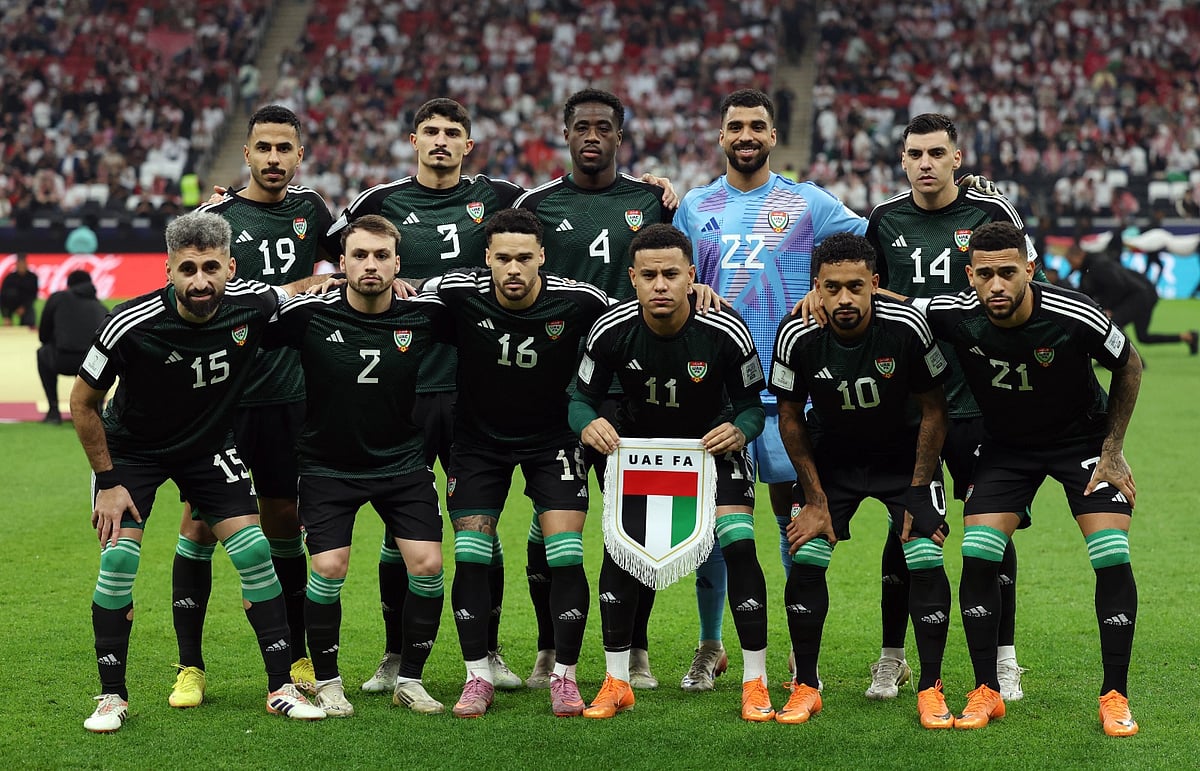 "الأبيض" الإماراتي يقهر المستحيل ويطير لنصف النهائي في ليلة دراماتيكية أمام الجزائر