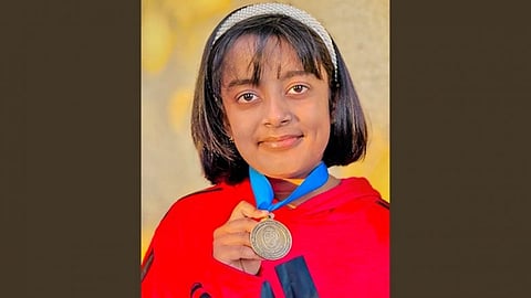 உலகின் புத்திசாலித்தனமான மாணவர்கள் பட்டியலில் இந்திய வம்சாவளியைச் சேர்ந்த மாணவி: யார் இவர்?