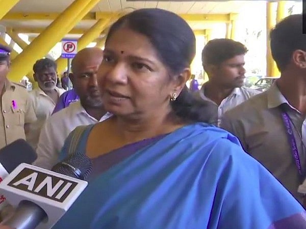 திமுக விளம்பரத்தில் சீன ராக்கெட்: கனிமொழி பதில்