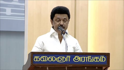 தேர்தல் அறிக்கையுடன் திமுக வேட்பாளர்கள் பட்டியல் வெளியீடு!
