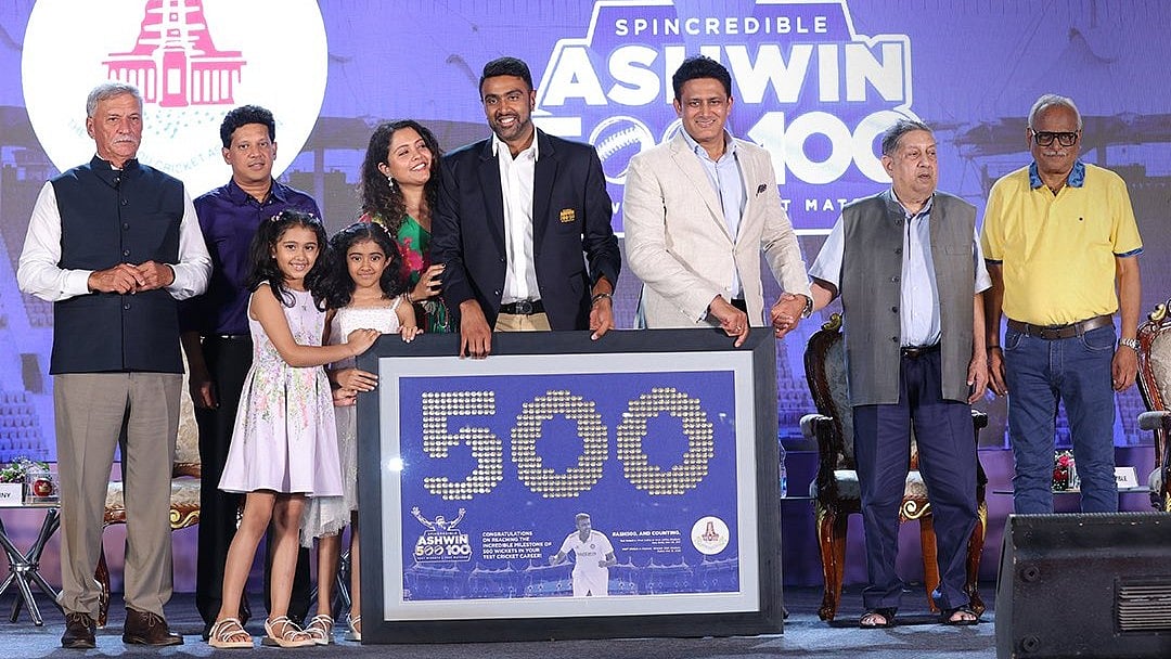 தோனிக்கு வாழ்நாள் முழுக்க நன்றி கடன்பட்டுள்ளேன்: அஸ்வின் உருக்கம்