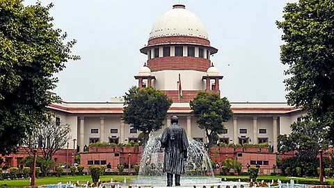 கலைஞர் கருணாநிதிக்கு வெண்கலச் சிலை: உச்ச நீதிமன்றம் மறுப்பு! | Supreme Court |