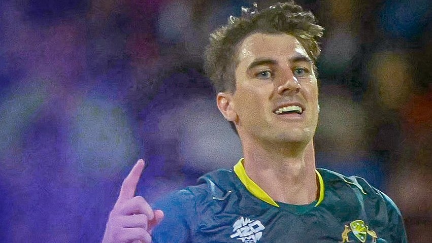 கம்மின்ஸ் ஹாட்ரிக்: வங்கதேசத்தை வீழ்த்திய ஆஸ்திரேலிய அணி!