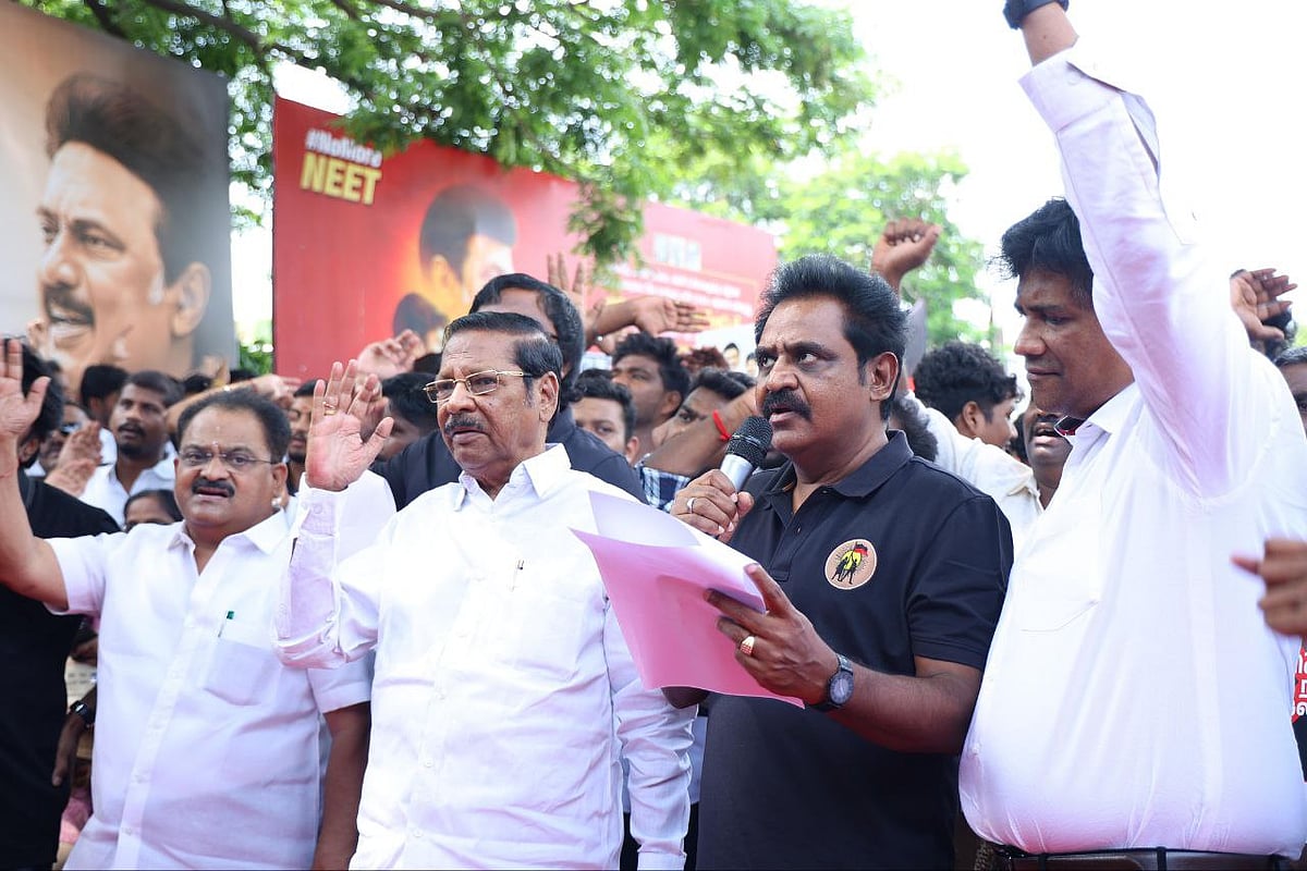 நாய்கூட பி.ஏ. பட்டம் பெறுகிறது: ஆர்.எஸ். பாரதி பேச்சால் சர்ச்சை