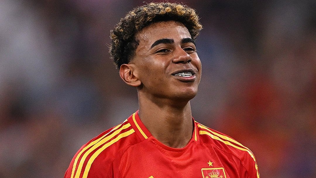 தொழிலாளர் சட்ட விதிமுறையால் 16 வயது ஸ்பெயின் வீரர் எதிர்கொண்ட நெருக்கடி!