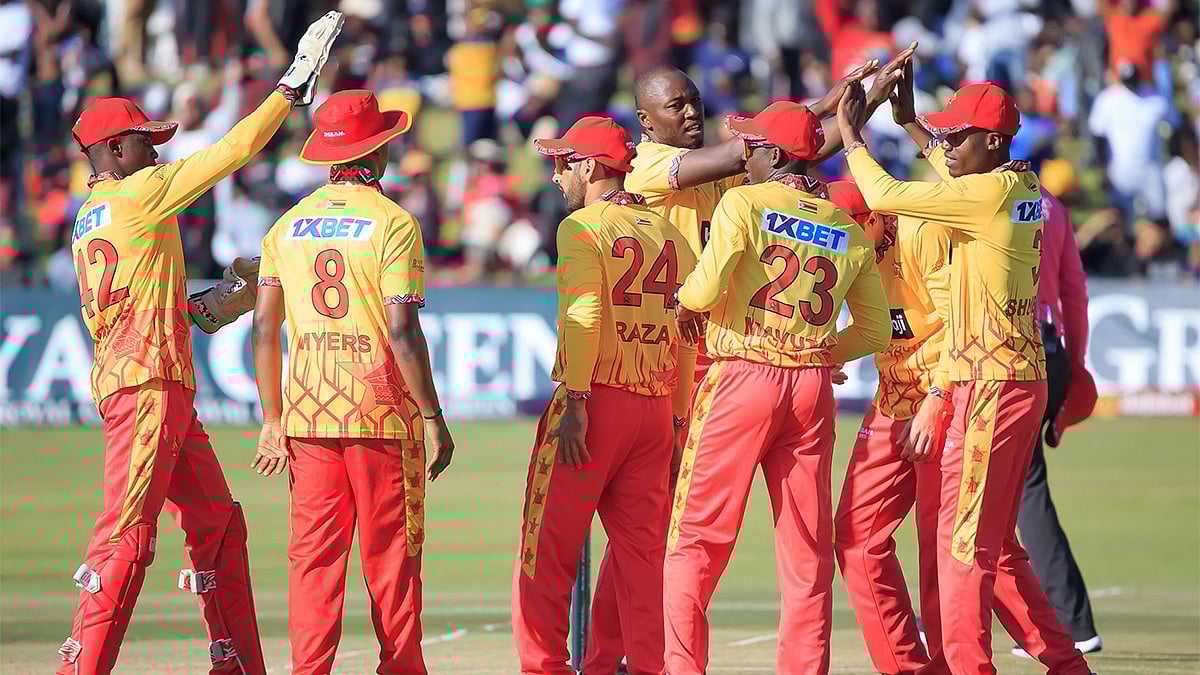 இந்தியாவுக்கு அதிர்ச்சியளித்த ஜிம்பாப்வே அணி!