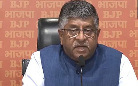 பொருளாதாரத்தை சீர்குலைக்க எதிர்க்கட்சிகள் திட்டம்: ரவிசங்கர் பிரசாத்