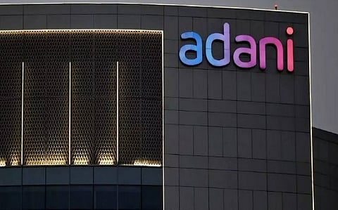 அபத்தமான ஆதாரமற்ற குற்றச்சாட்டுகள்: அதானி குழுமம் விளக்கம்