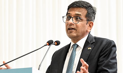 அரசுக்கு எதிரான தீர்ப்புகளை வழங்குவது மட்டுமே நீதிமன்ற சுதந்திரம் கிடையாது: தலைமை நீதிபதி சந்திரசூட்