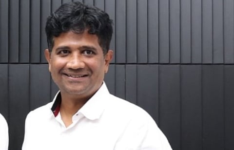 மருத்துவம் தொடர்பான விஷயங்களில் பரபரப்பைக் கிளப்புவது தவறு: எழிலன் எம்.எல்.ஏ.