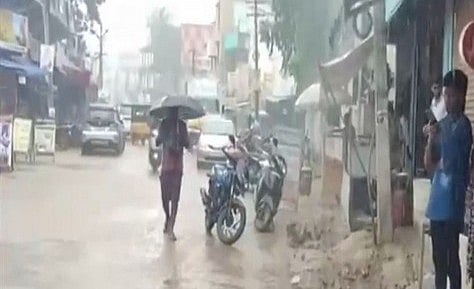 தமிழகத்தை நெருங்கும் காற்றழுத்த தாழ்வு மண்டலம்: நவ.29 வரை கனமழைக்கு வாய்ப்பு!