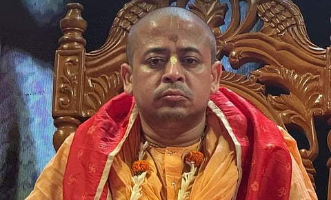 சின்மொய் கிருஷ்ண தாஸ் வங்கதேசத்தில் கைது: இந்திய வெளியுறவு அமைச்சகம் கவலை!