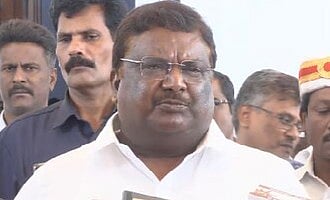 திமுக அரசின் சாதனைகளை படிப்பதற்குத் தயங்கி, ஆளுநர் நாடகம்: அமைச்சர் சிவசங்கர்