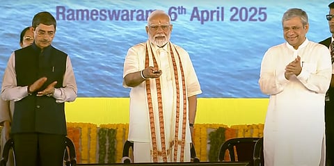தமிழ்நாட்டுக்கு 3 மடங்கு அதிகமாக நிதி ஒதுக்கியும் அழுகிறார்கள்: பிரதமர் மோடி