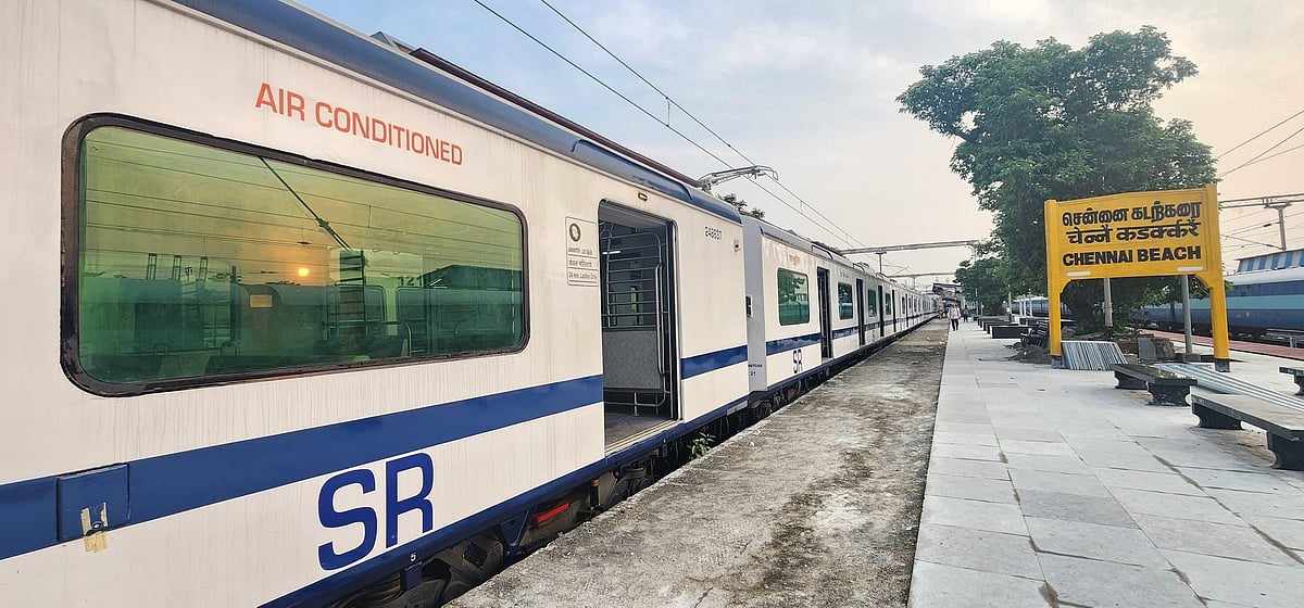 புறநகர் ஏசி ரயில்: வாட்ஸ் ஆப்பில் கருத்து கேட்கும் தெற்கு ரயில்வே!