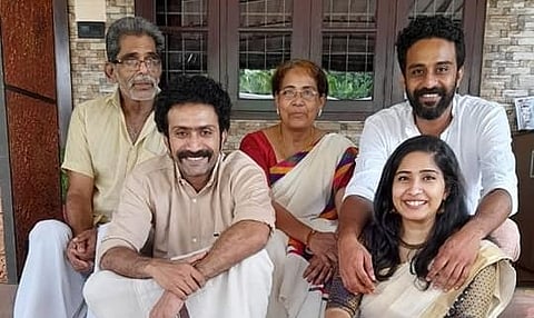 ஷைன் டாம் சாக்கோவின் கார் தருமபுரியில் விபத்து: தந்தை சிபி சாக்கோ உயிரிழப்பு