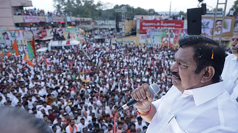 அறநிலையத்துறை பணத்தில் கல்லூரி கட்டுவது எந்த விதத்தில் நியாயம்?: எடப்பாடி பழனிசாமி