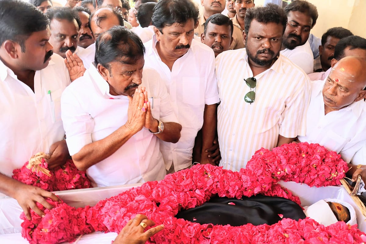 சொந்த ஊரில் கவினின் உடல்: அரசியல் தலைவர்கள் அஞ்சலி! | Honour Killing