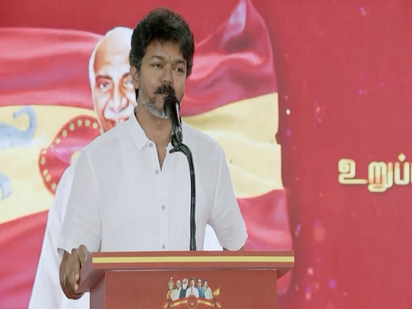 புதிய நிர்வாகக் குழுவை அமைத்த விஜய்: முதல் கூட்டம் நாளை கூடுகிறது! | TVK Vijay | TVK | 