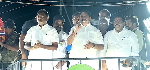 அணைக்கட்டு பொதுக்கூட்டத்தில் பேசிய எடப்பாடி பழனிசாமி