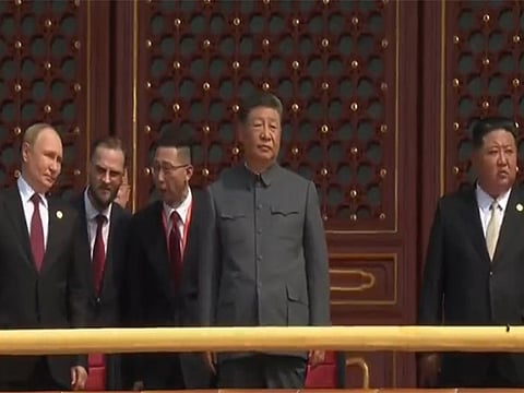 கம்பீரமாக நடந்து வந்த சீனா, ரஷ்யா, வடகொரியா அதிபர்கள்! | Chinese Military Parade