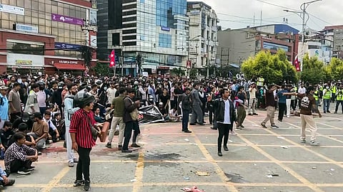 நேபாளத்தில் சமூக வலைத்தளங்கள் தடை : கிளர்ந்தெழுந்த மக்கள் போராட்டம் | Nepal | Gen Z Protest | 