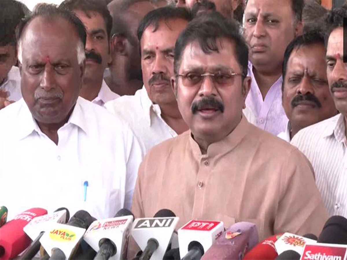 செங்கோட்டையனை நீக்க எடப்பாடி பழனிசாமிக்கு தகுதி இல்லை: டிடிவி தினகரன் | TTV Dhinakaran |