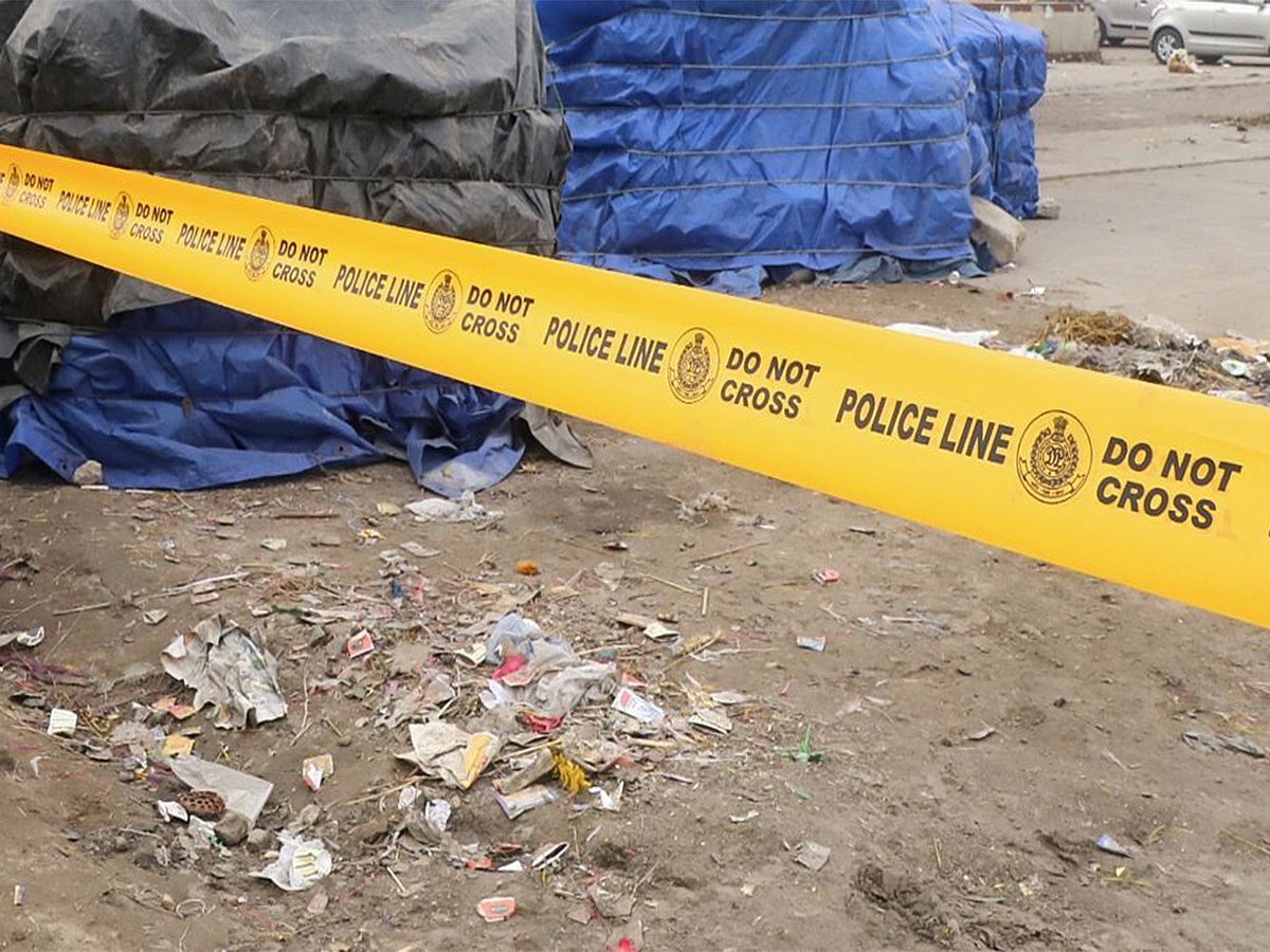 ஆவடி அருகே நாட்டுவெடி வெடித்து விபத்து: 4 பேர் உயிரிழப்பு | Cracker Blast | 