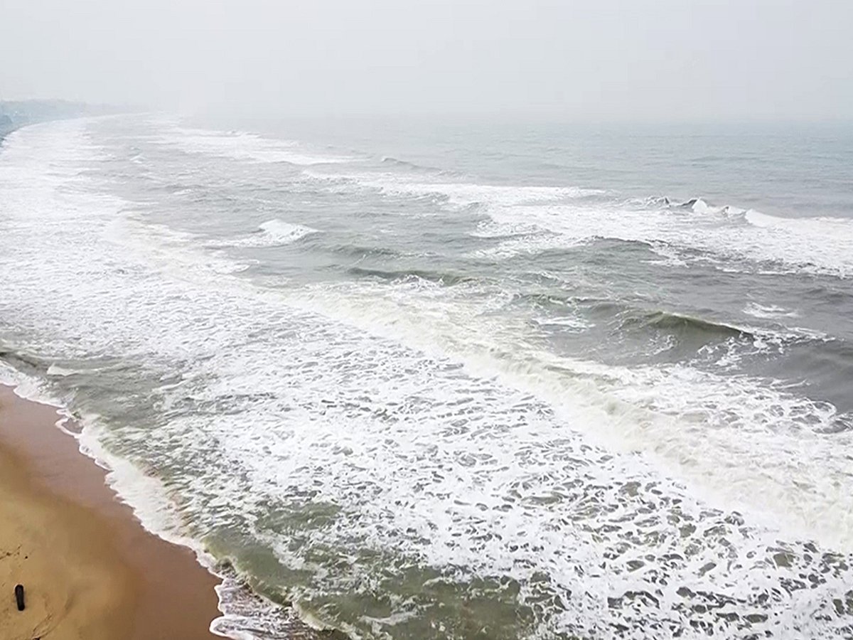 தெற்கு வங்கக்கடலில் அடுத்த 48 மணி நேரத்தில் புயல் உருவாக வாய்ப்பு: வானிலை மையம் | Cyclone Alert |