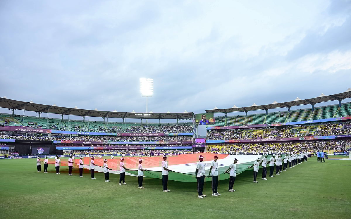 முதலில் தேநீர் இடைவேளை, பிறகு உணவு இடைவேளை: டெஸ்டில் முதல்முறையாக நேரம் மாற்றம்! | Guwahati Test | IND v SA |