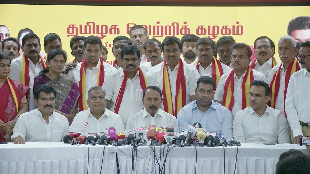 தவெகவில் அதிருப்தியா?: நாளிதழ் செய்திக்கு செங்கோட்டையன் கண்டனம் | TVK | Sengottaiyan |