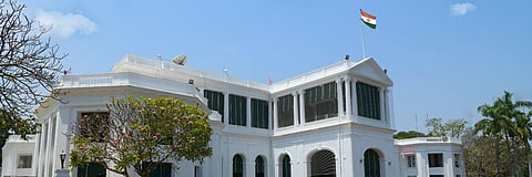 ஆளுநர் மாளிகை (கோப்புப்படம்)