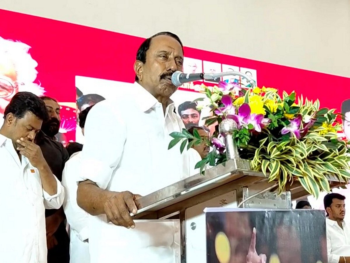 தமிழ்நாட்டின் எதிர்கால அரசியல் ஹீரோ விஜய்: கே.ஏ. செங்கோட்டையன் | TVK | Vijay | Sengottaiyan |