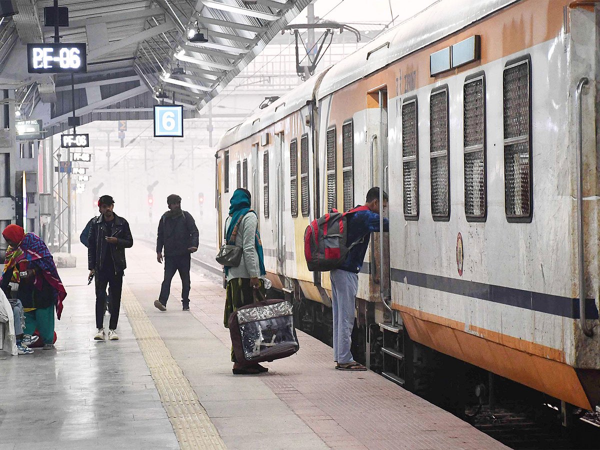 ரயில் டிக்கெட் விலை டிச. 26 முதல் உயர்வு: ரயில்வே அமைச்சகம் | Train Fare |