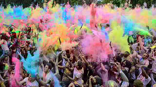 Tick Tock, Holi O'Clock! Bookmark THESE Holi Events in Ahmedabad for a colorful bash!!