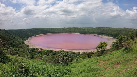 Earth's third-largest meteorite crater lake rests 525 km away from Mumbai | Know more
