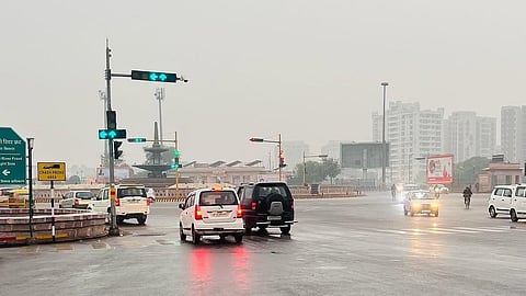 Lucknow sees first winter rain, mercury takes a dip ahead of Christmas; details here