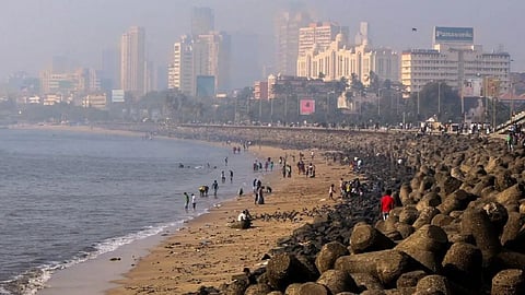 Mumbai Weather News | City experiences a warm start at 26.92 °C, slightly warmer week ahead