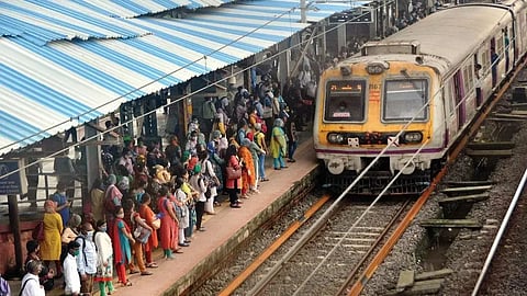 Mumbai News: Mega block to affect local train commuters THIS weekend, Panvel-Karjat corridor to open