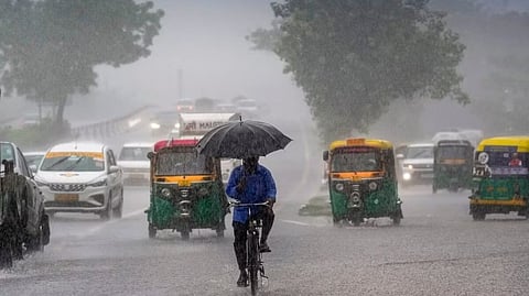 IMD warns of heavy rains & lightning across Uttar Pradesh this weekend