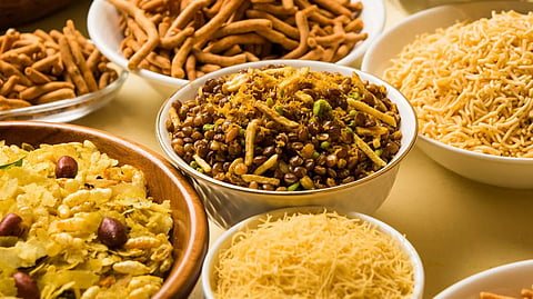 11 Namkeen Shops in Lucknow to stock up for festive hosting