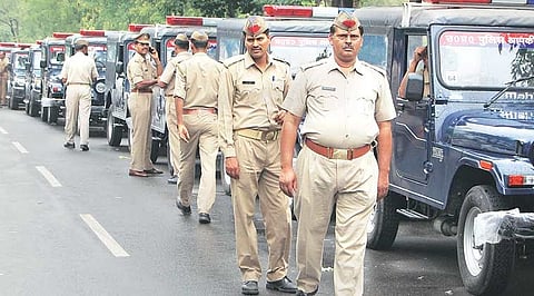 UP DIAL 100 to get replaced by new integrated number for all emergencies in Lucknow